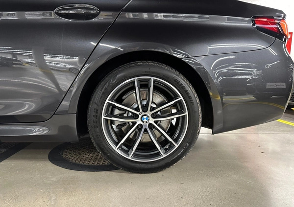 BMW Seria 5 cena 214900 przebieg: 37868, rok produkcji 2023 z Bolków małe 667